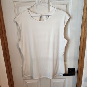 Suzy Shier White Sleeveless Blouse